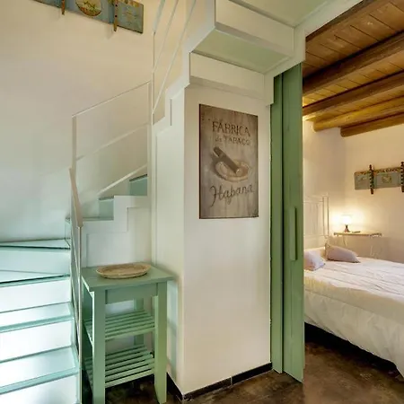 Gaudia Villa